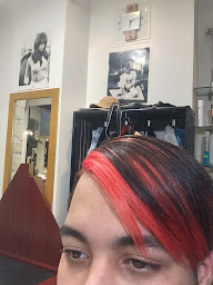 Photo n°9 de Relooking International Coiffure à Échirolles (Salon de coiffure)