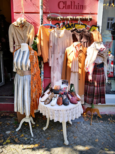 Berliner Modeinstitut - Visual