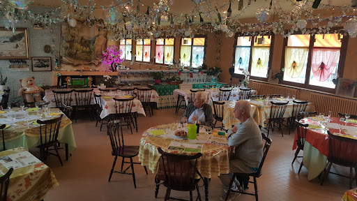Photo 3 - restaurant les 3 biches