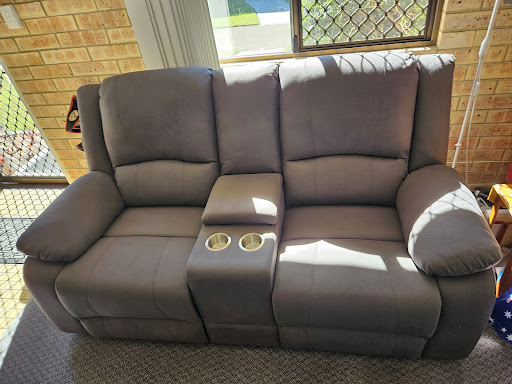 Elmer's Furniture Court and Beds R Us - Thumbnail