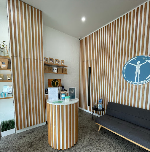 Gravity Float & Wellness - Visual