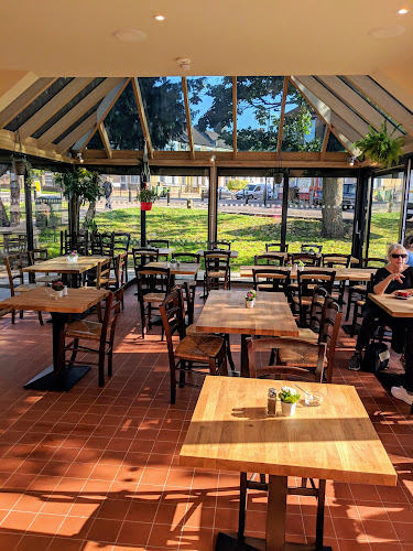 Reviews of The Slade Cafe in London - Coffee shop