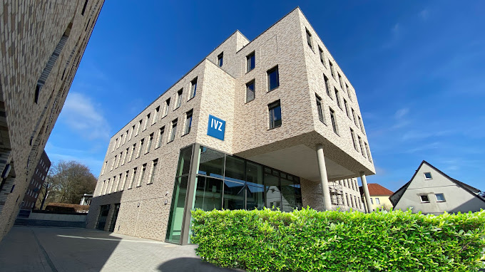 ivz.medien GmbH & Co. KG