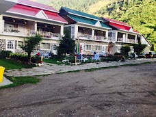 Parhena Cottages Naran