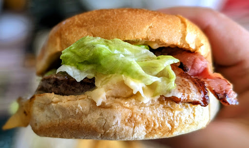 Photo 1 - La Casa Burger