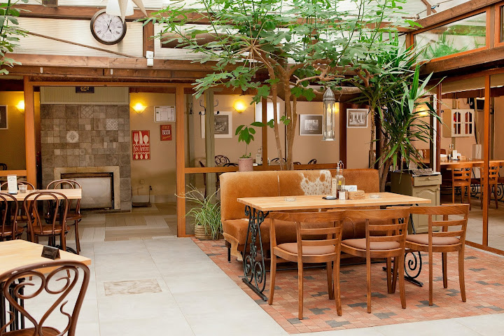 Hotel "Niky" by null