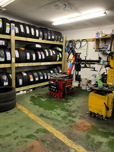 Epping tyres Gallery - United Kingdom