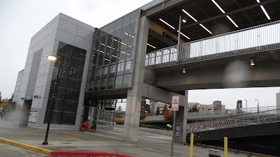 UW / Husky Stadium Link Station