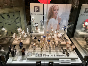 Photo n°2 de Zimmermann à Mirecourt (Bijoutier)