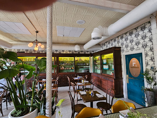 Hillside Farmacy - Thumbnail
