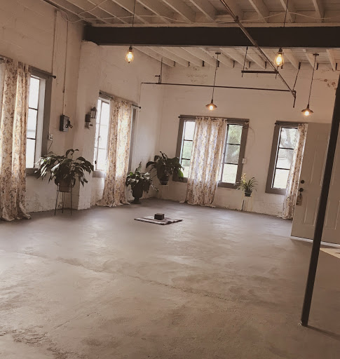 Bee Humble Studio - Visual