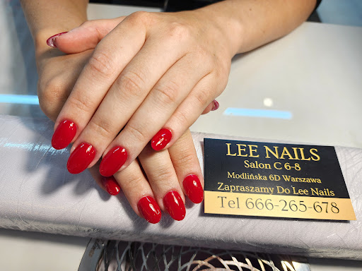 Lee Nails & Lashes