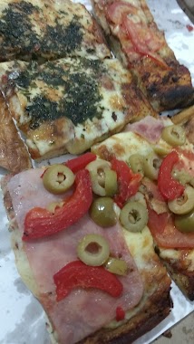 Pizzas,la Esperanza, Author: Alfonsina Piriz