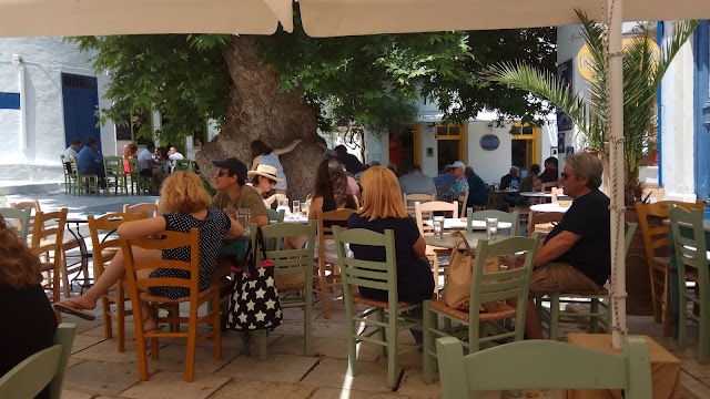 Ο Μεγάλος Καφενές