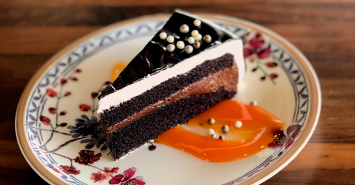 Americana Kitchen & Bar - Thumbnail