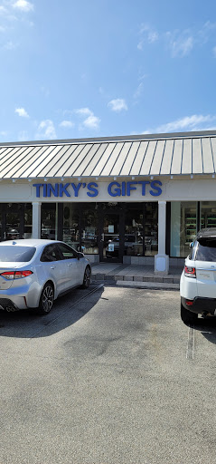 Tinky's - Visual