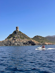 Photo n°12 de Passion Jet à Ajaccio (Service de location de bateaux)