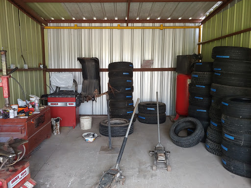 492 tire shop - Thumbnail
