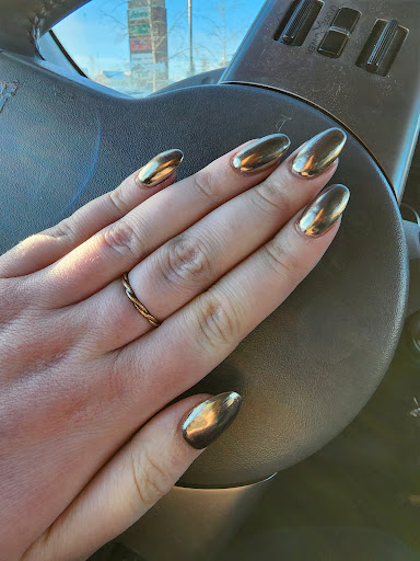 Cranston Nails - Visual