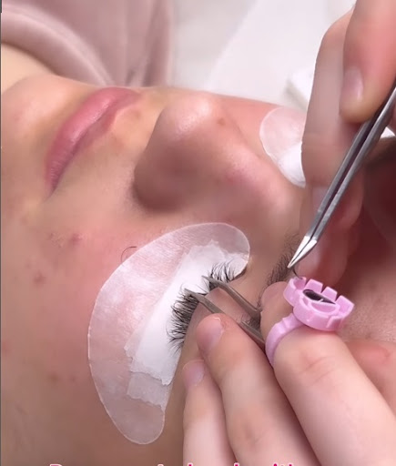 All Lashed Up - Thumbnail