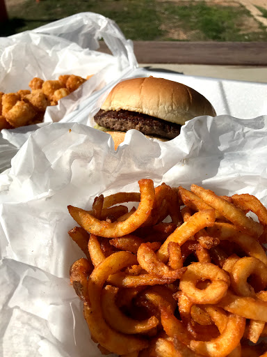 Grady's Grub - Visual
