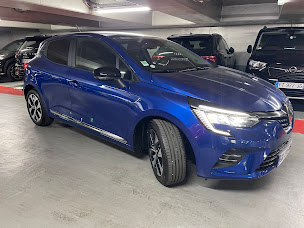 Photo n°3 de Carrefour Location à Gimont (Agence de location de fourgonnettes)