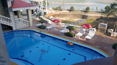 Photos of Silver Castle