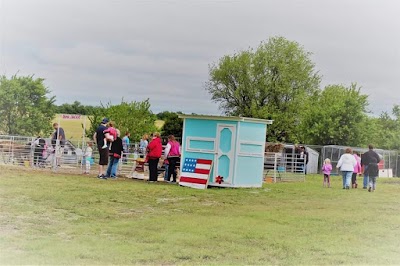 Animal Crackers Petting Zoo