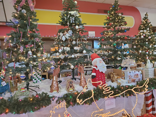 Dixie Hardware - Visual