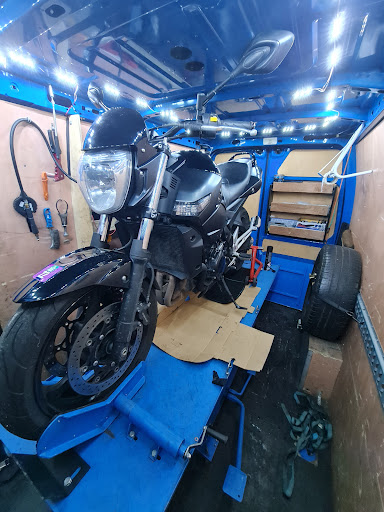 Mot'Home, entretien et réparation moto à domicile Gallery - France