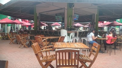 Photos of Centro comercial la Herradura