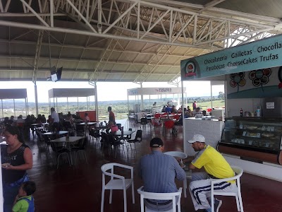 Photos of La Lomita