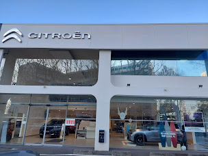 Photo n°10 de Citroën by Trujas Créteil à Créteil (Vendeur de voitures d'occasion)