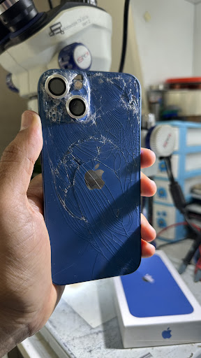 Easy and affordable iphone battery and backglass repair in Mysore. post image