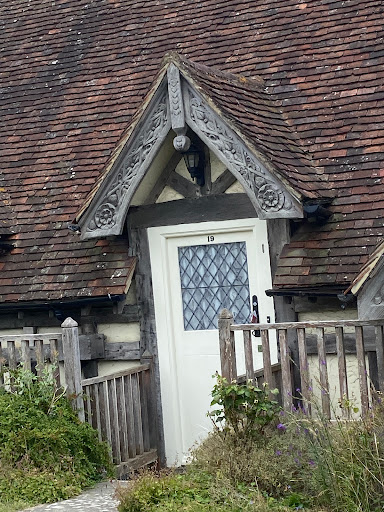 Tudor Close - Thumbnail
