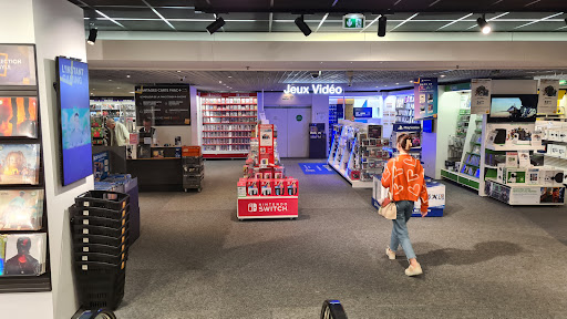 FNAC Grenoble - Victor Hugo - Thumbnail