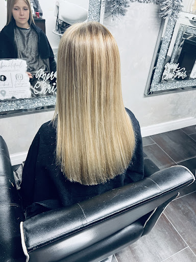 b.beautiful hairdressing Bristol - Thumbnail