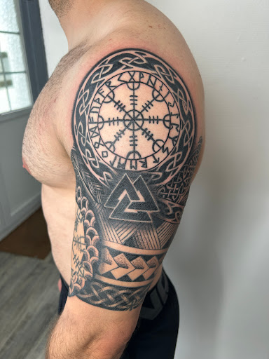 LC Ink Tattoo Shop - Thumbnail