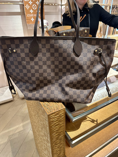 Louis Vuitton Nashville - Thumbnail