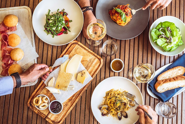 L’Antica Pizzeria da Michele by null