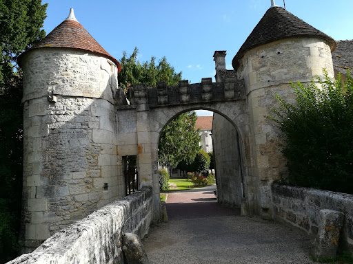 Pierrefond - Thumbnail