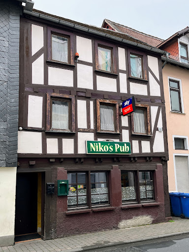 Nikos Pub - Visual