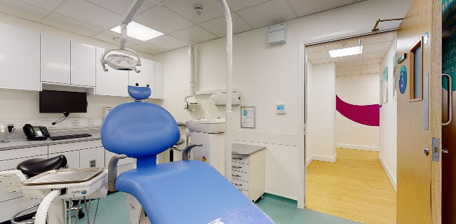 Reviews of mydentist, Bramley Shopping Centre, Bramley in Leeds - Dentist