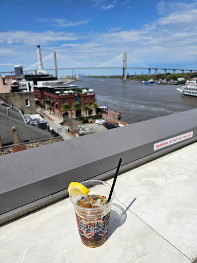 Top Deck Bar - Thumbnail