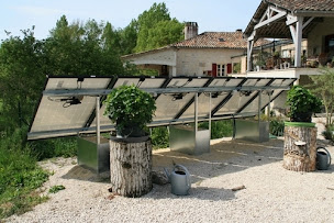 Photo n°4 de EH'Lectrique - Installateur de systèmes photovoltaïques à Lamothe-Capdeville (Fournisseur d'équipements d'énergie solaire)