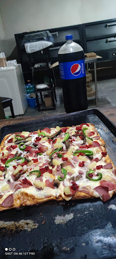 Guayaco's pizza - Thumbnail