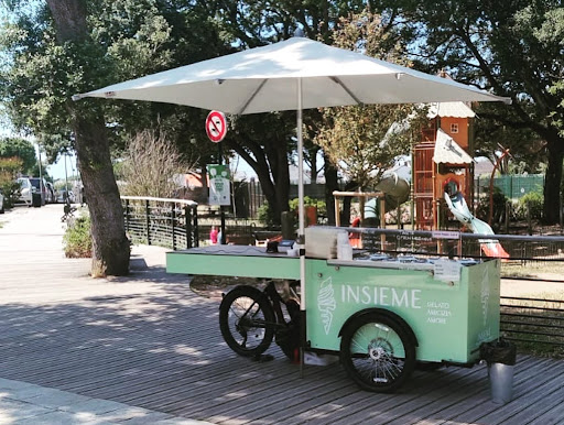 Insieme - Gelato Amicizia Amore Logo
