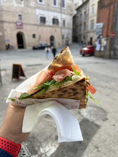 Piada e Delizie - piadine, torta al testo, panini - Thumbnail