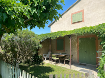 Gites les Petites Ferratières à Saint-Saturnin-lès-Avignon