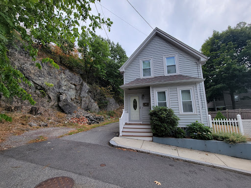 Masha Senderovich, Realtor, Keller Williams Chestnut Hill